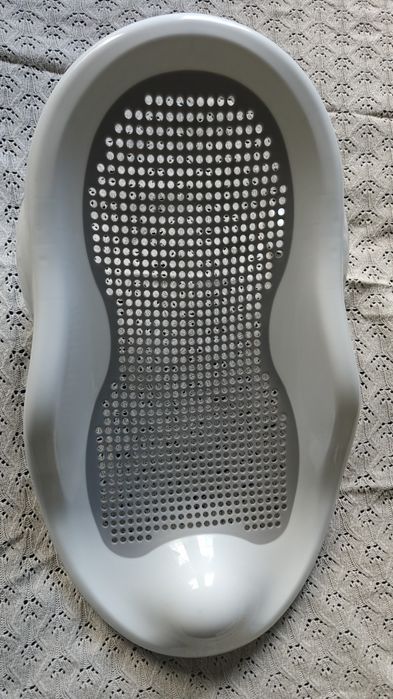Silikonowy leżaczek do wanienki Primabobo