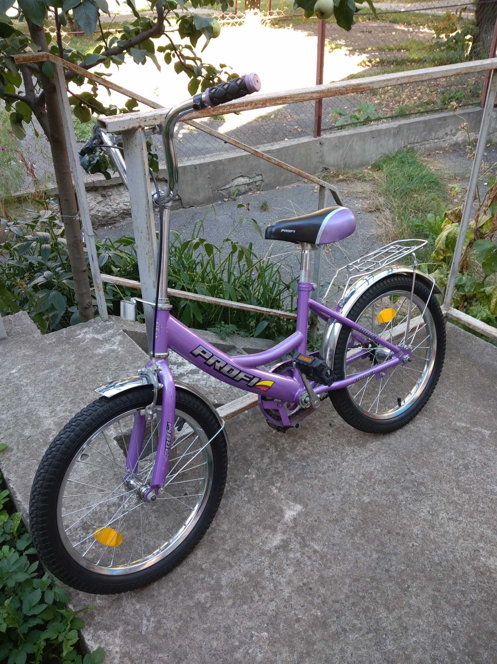 Велосипед для дівчинки 18 колеса