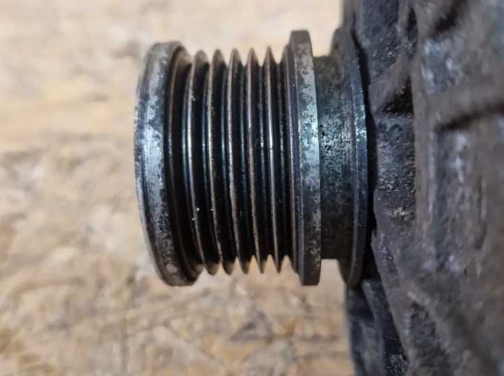 Alternator 180A vw mulitvan transporter T5 T6 crafter. 03l903023Q