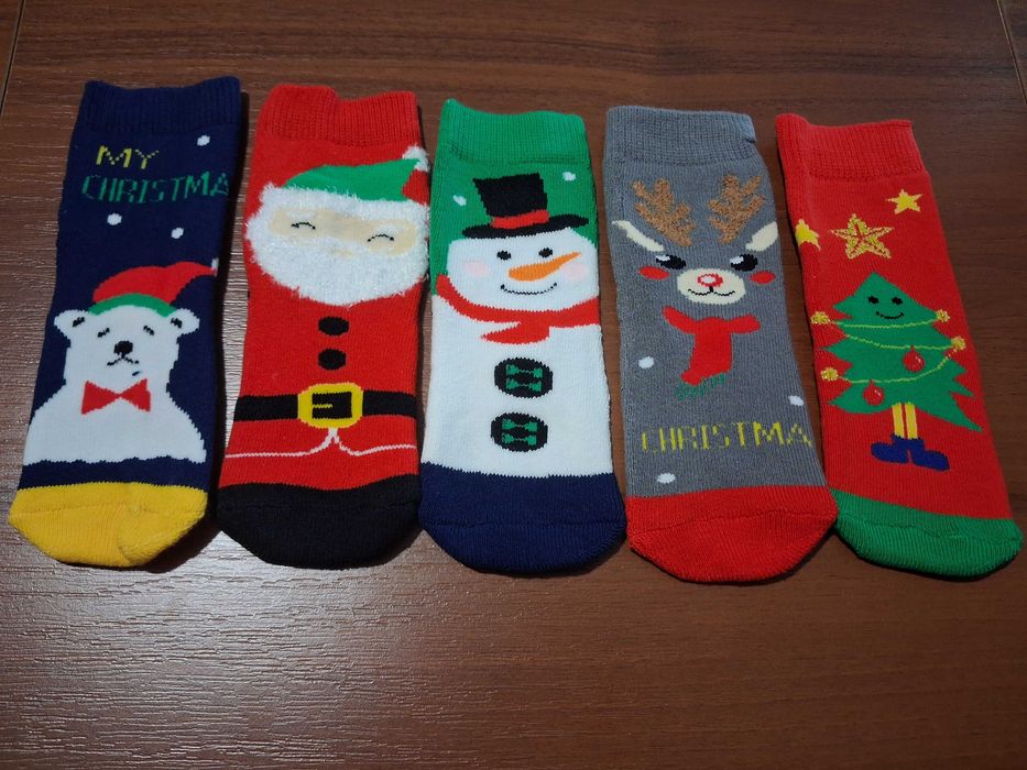 Świąteczne skarpetki dla dzieci rozmiar 16–18 nowe