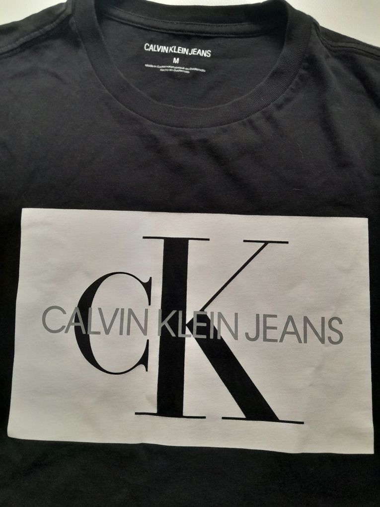 Футболка Calvin Klein