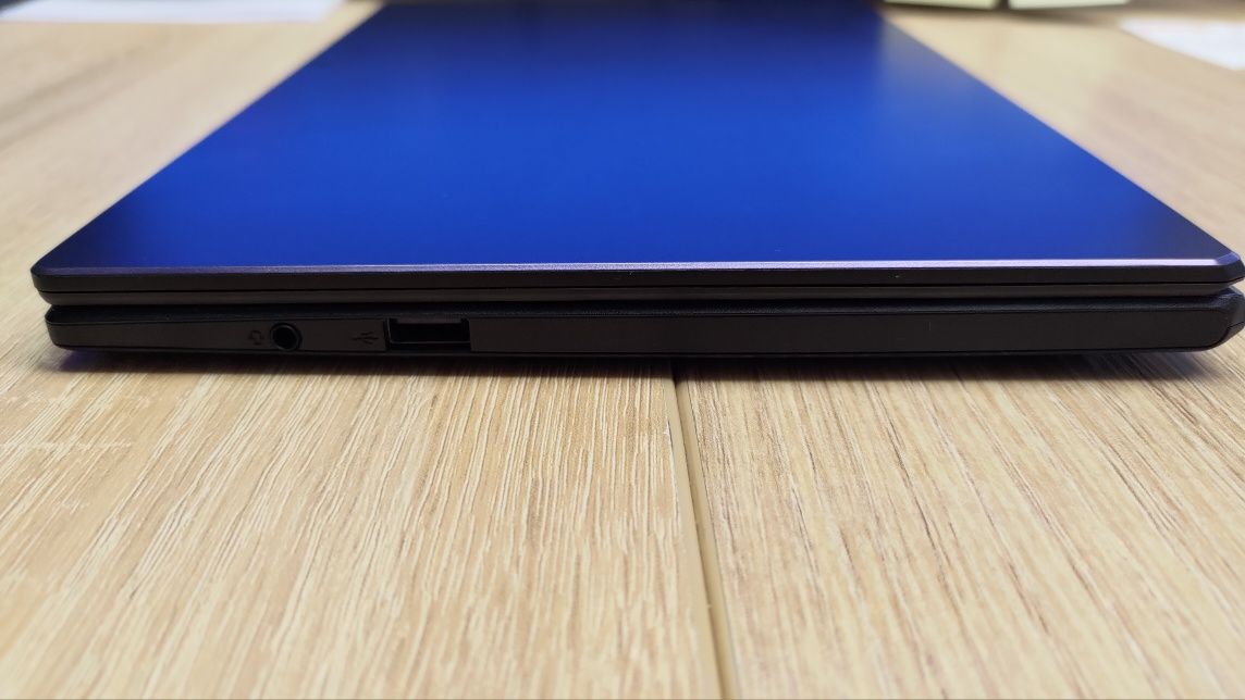 Laptop ASUS E210M VivoBook mini Notebook 11.6"