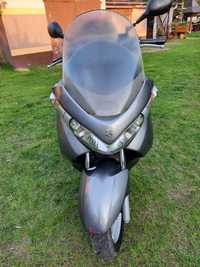 Suzuki burgman skuter