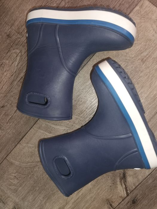 Резинові чобітки Crocs оригінал С8 Стан нових