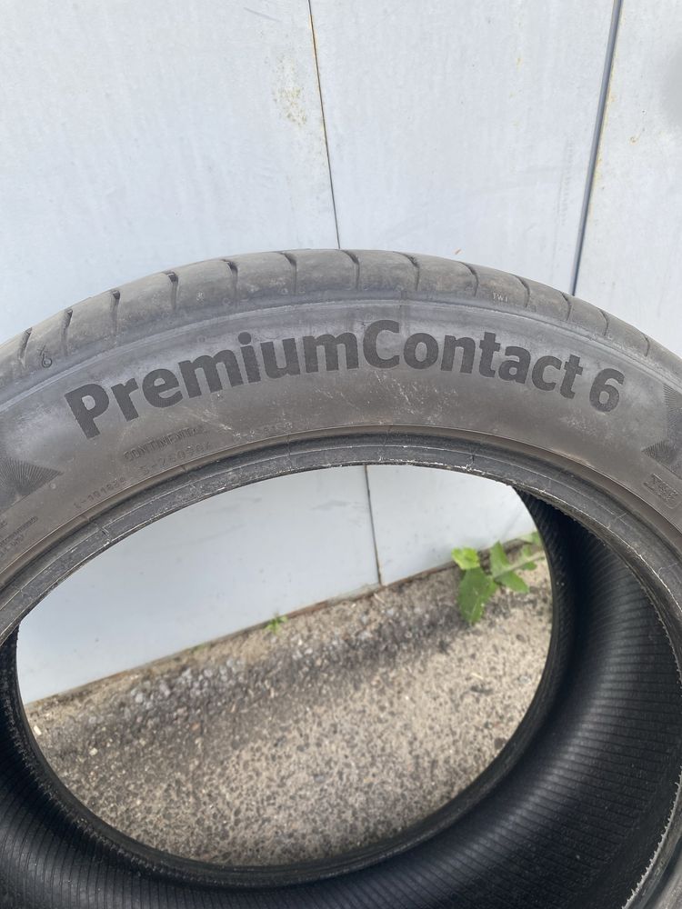Продам шины Continental 235/45 r17