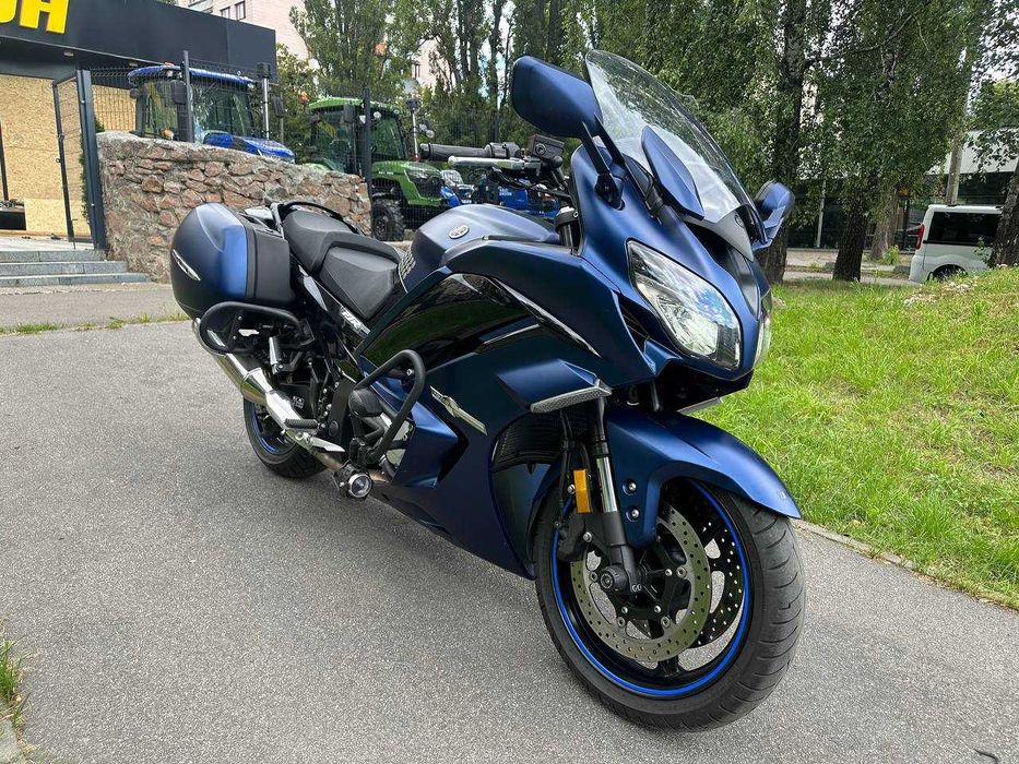 Мотоцикл Yamaha FJR 1300 2020 рік Офіційний