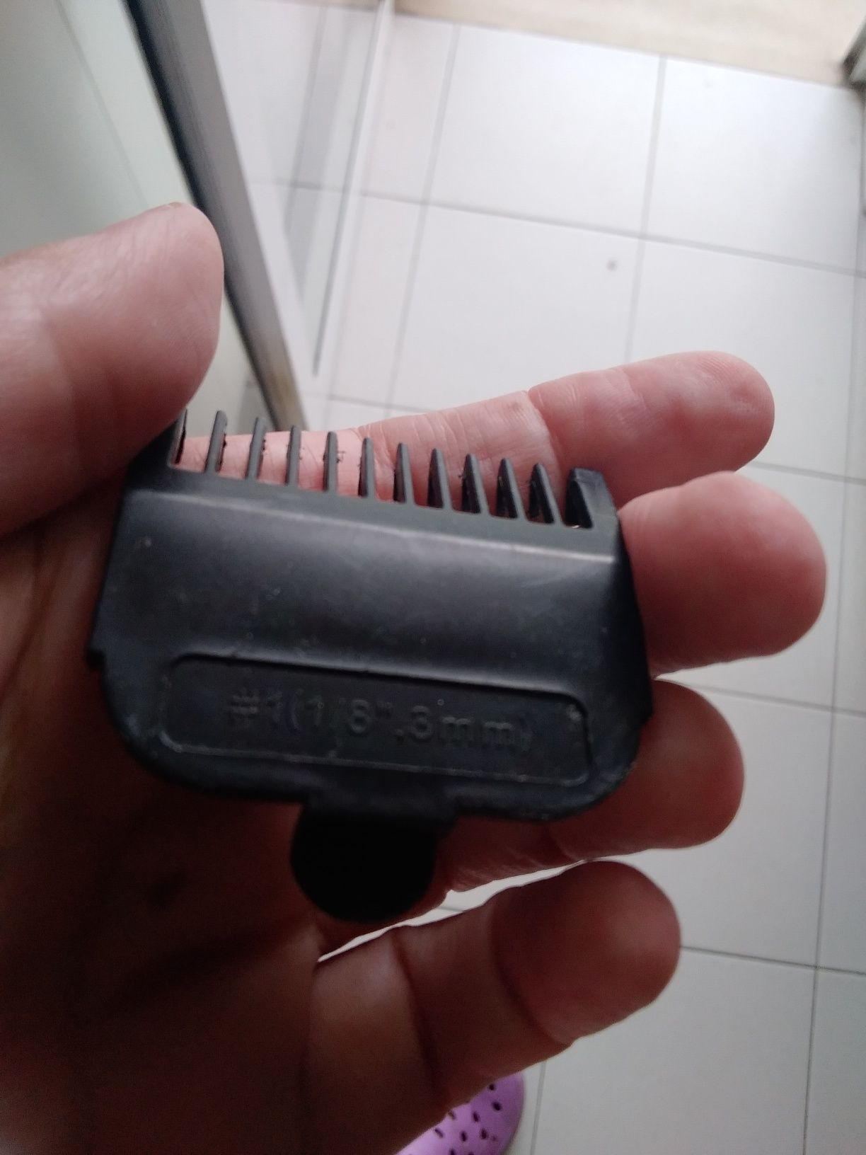 Máquina cortar cabelo com 3mm, 9mm e 12mm. Usado