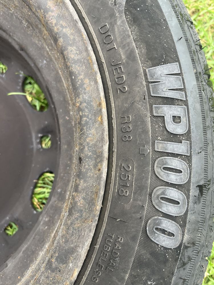 4 Felgi stalowe 14 vw 5x100 z oponami zimowymi kolpaki gratis