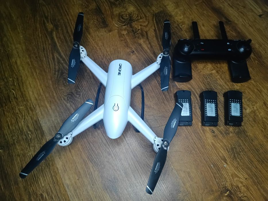 Квадрокоптер ZLRC SG106 + 3 батереї

Квадрокоптер ZLRC SG106 White − д