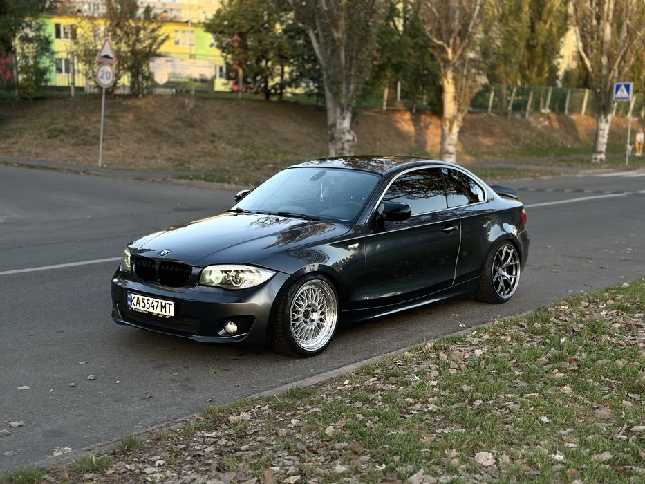 Bmw e82 2012год 1series