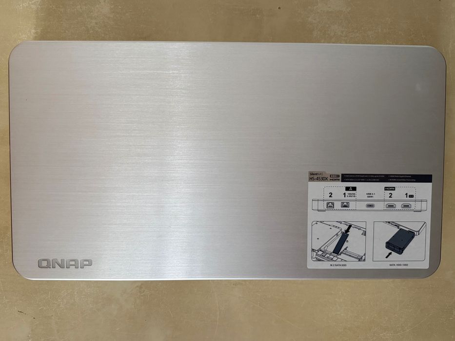 Qnap HS-453DX 4GB RAM NAS HDMI 4k 10GbE