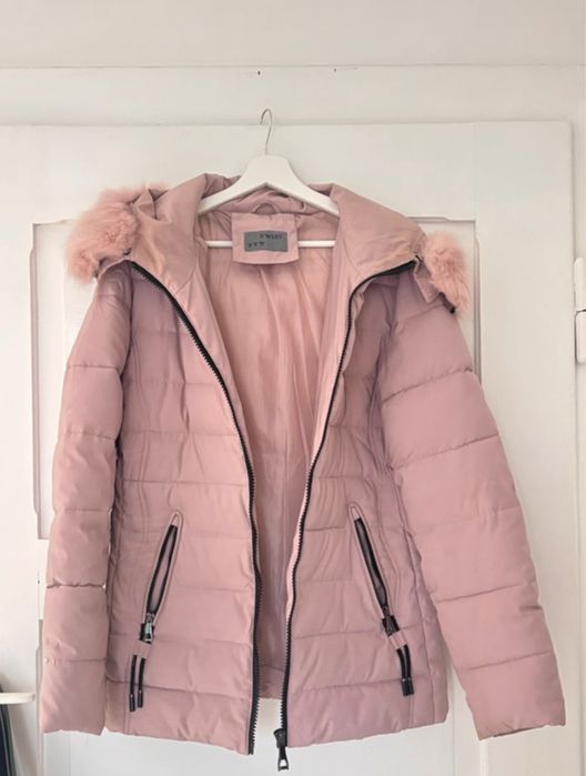 Pikowana kurtka zimowa z kapturem