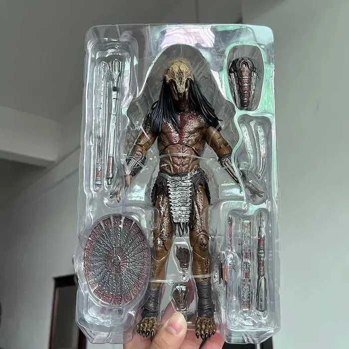 Figurka NECA Predator 21 cm - luksusowa figurka