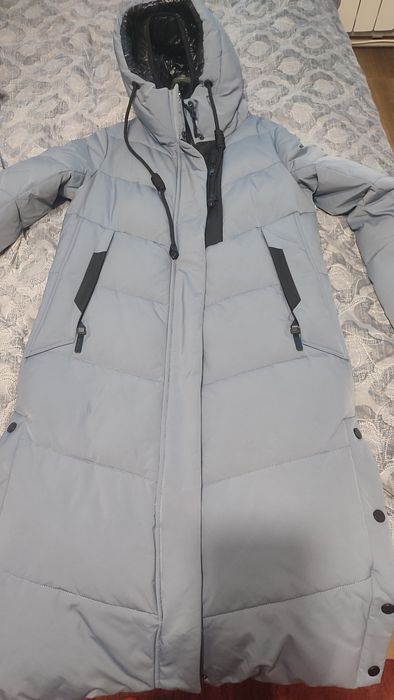 Продам зимове жіноче пальто