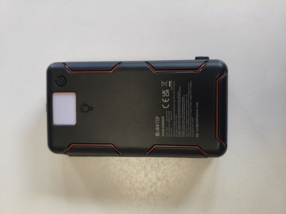 Solarna ładowarka model HI-S025