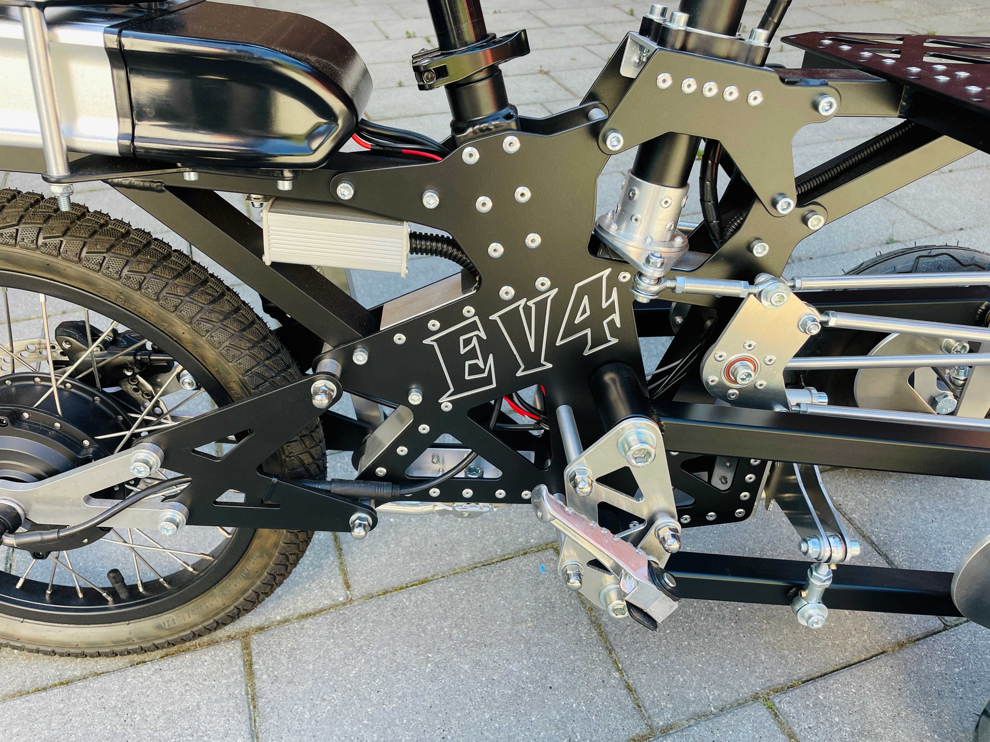 pojazd skuter elektryczny trzykołowy składany EV4 Gremlin