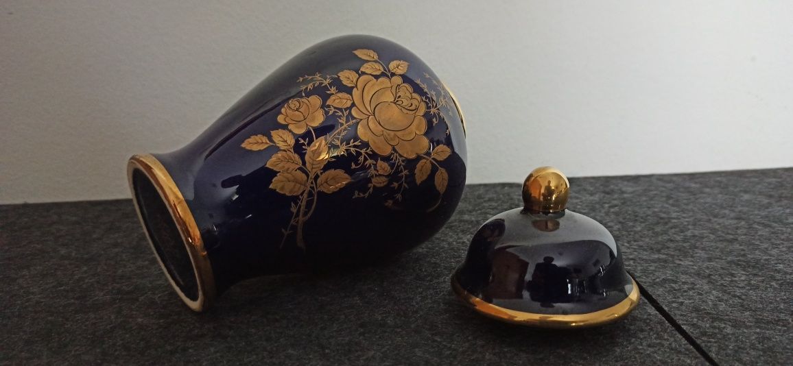Porcelana CJ Collection Wazon Urna ECHT KOBALT Złota Róza