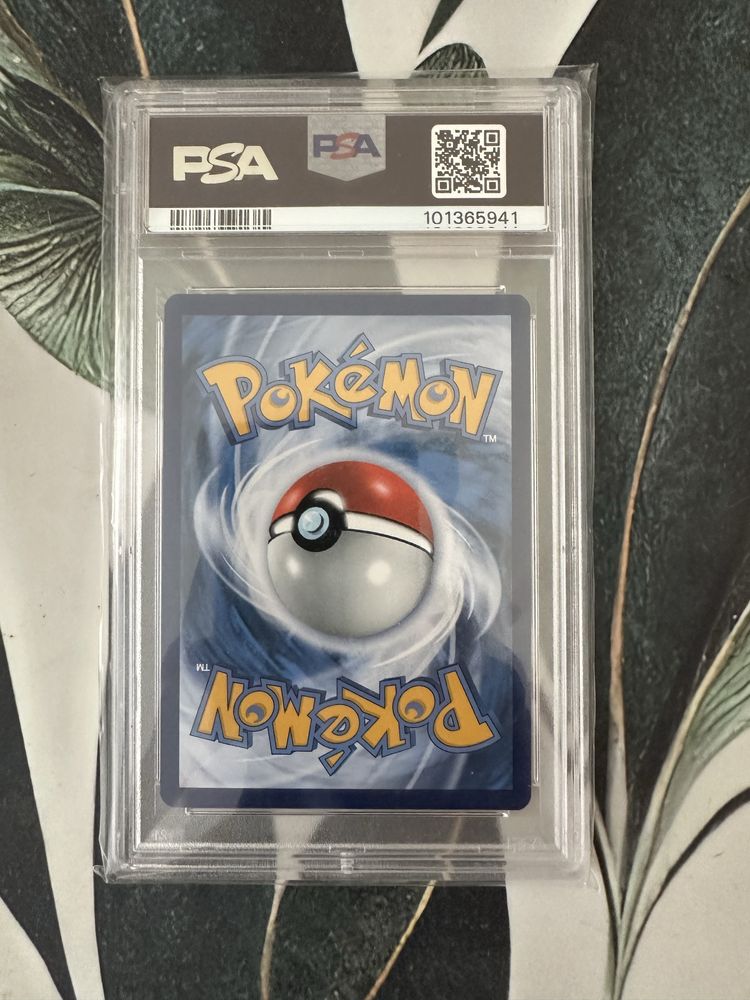 Pikachu with grey felt hat PSA 10