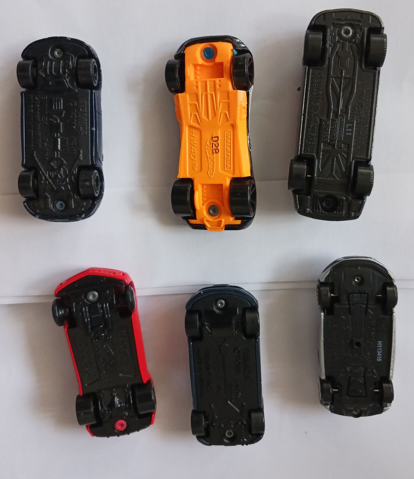 Miniaturas diecast 1:64