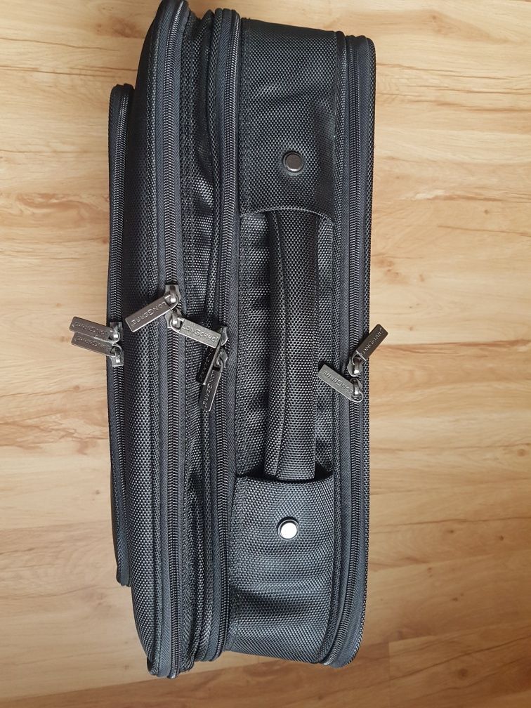 Torba na laptopa.