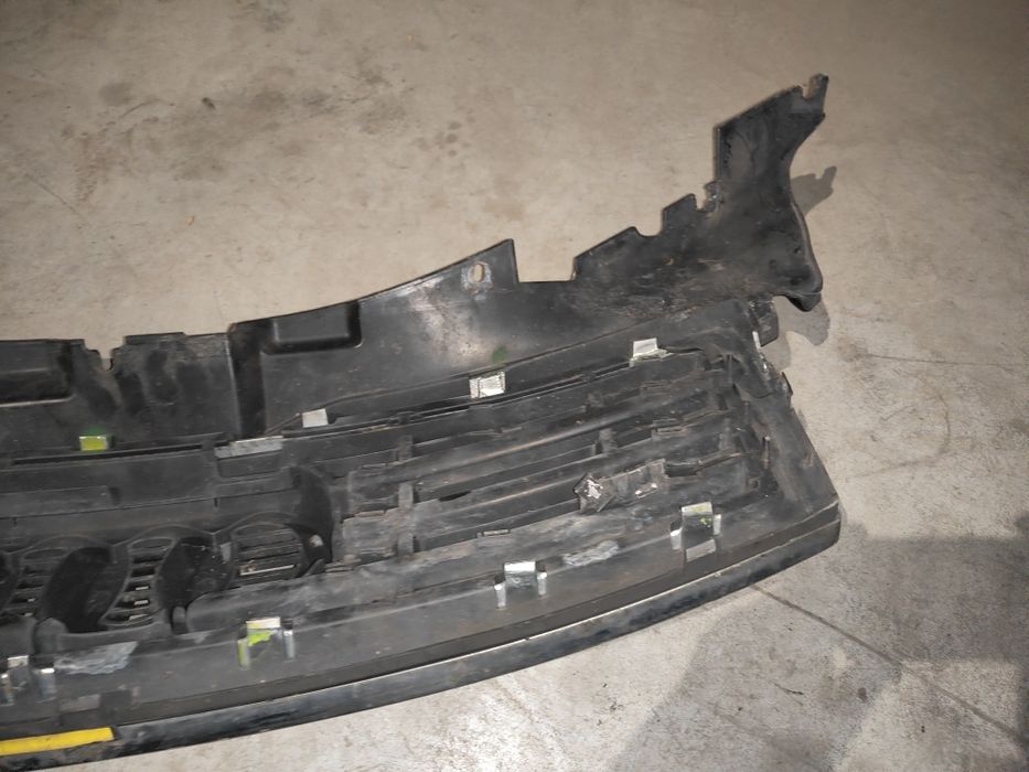 Audi A8 D3 grill atrapa zderzaka 4E0.807.653A i inne