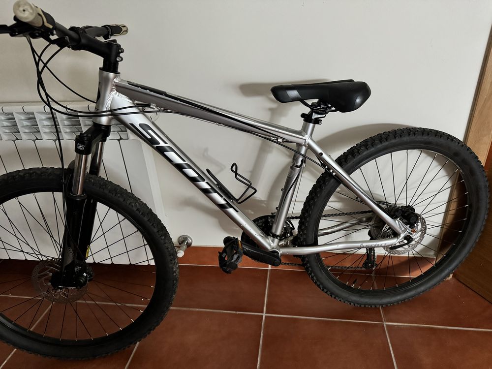 Bicicleta scott Roda 27,5