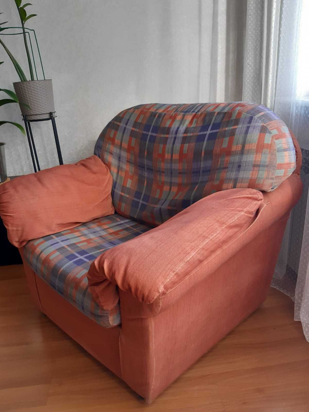 Кресло мягкое  для гостинной