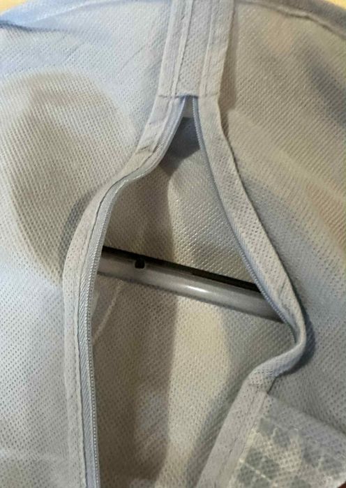 Чохол для одягу сірий з вішаком