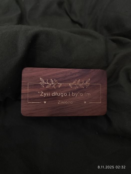 Pudełko na Shrek obrączki z mchem -  "Żyli długo i było im zielono"