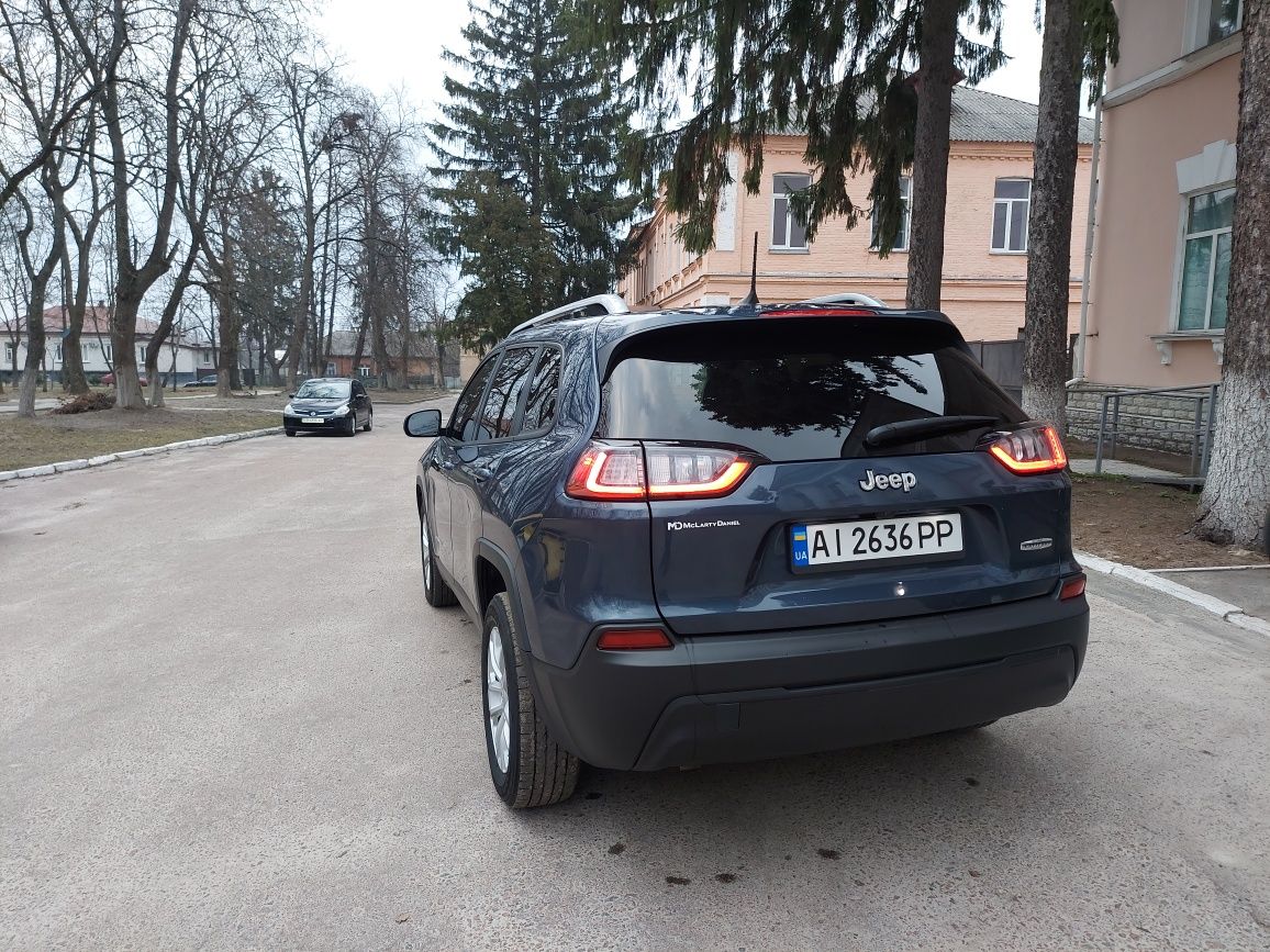 Jeep Cherokee 2021