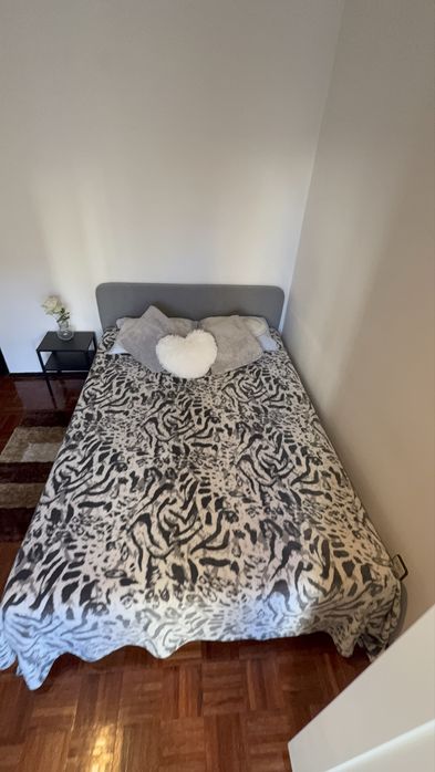 Quarto casal c/s filho mobililiado 5 min estação de  Entroncamento