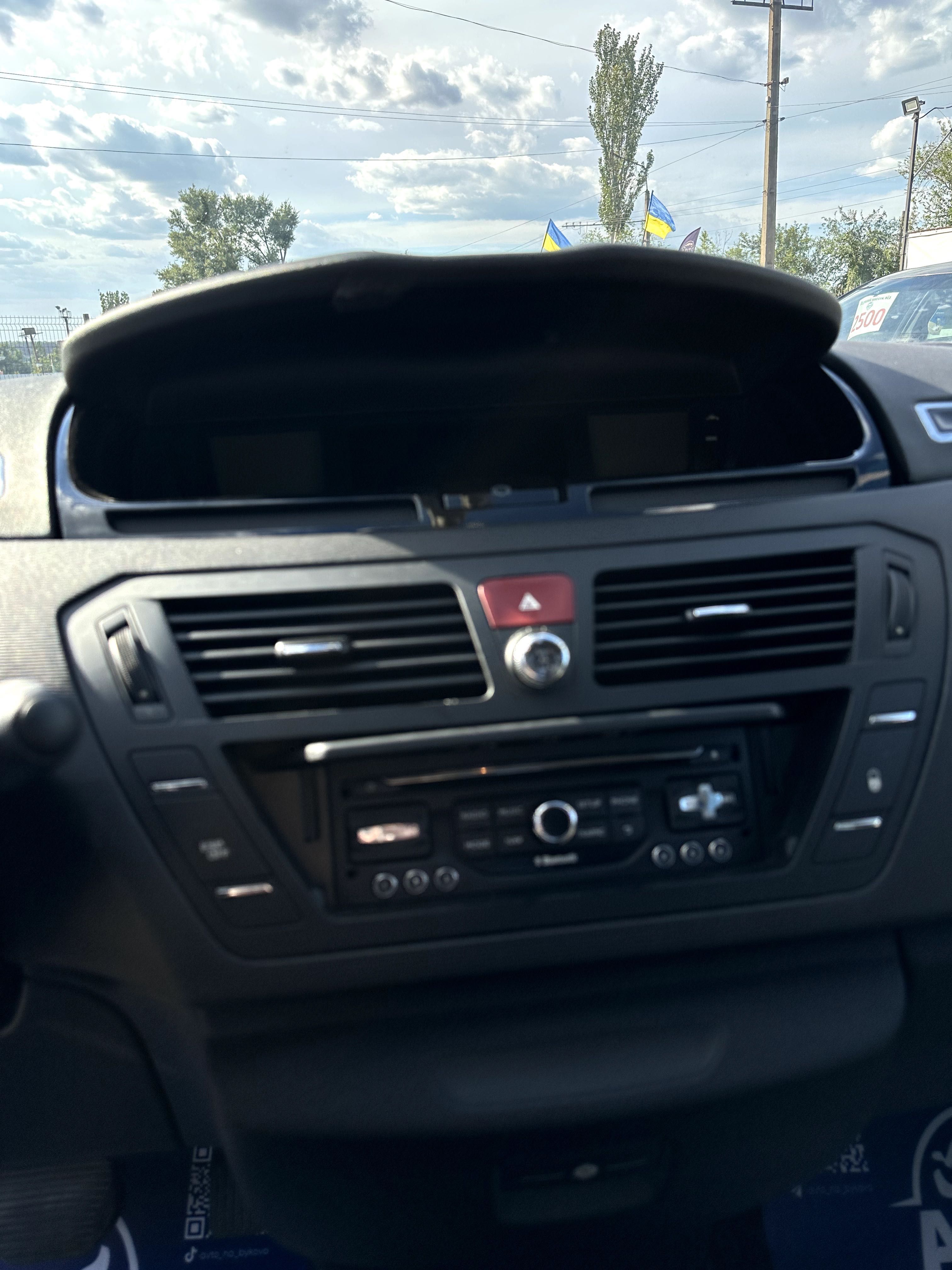 Продам Citroen C4 Picasso 2012 рік можлива розстрочка, кредит, обмін!