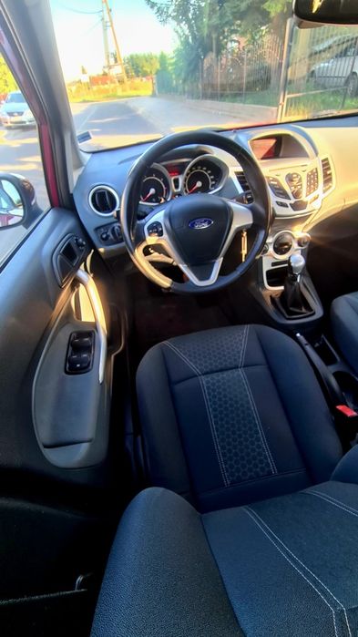 Ford Fiesta mk7 1.4bezyna titanium