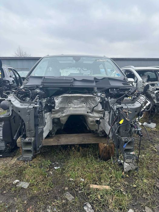 Audi q7 4m  четверть Передняя Кузов В наличии