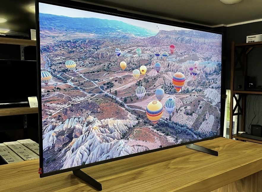 Samsung 50Q8FA QLED 4K Smart TV — Новий, преміум серія 2025 року