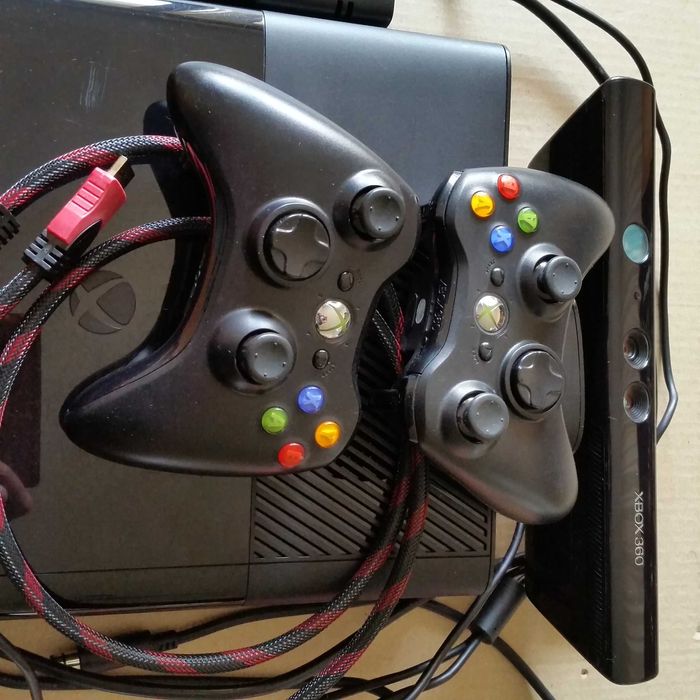 Xbox 360 E 250 Гб. приставка