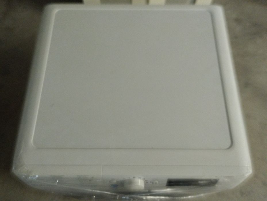 Máquina lavar roupa Indesit