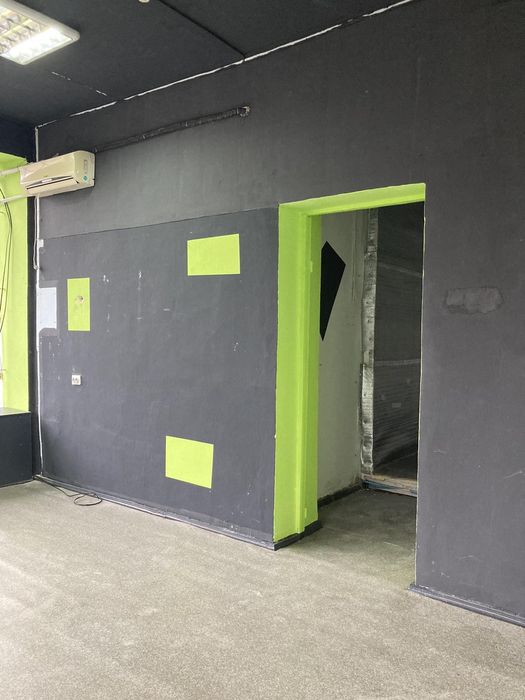 Продам приміщення район військового госпіталю