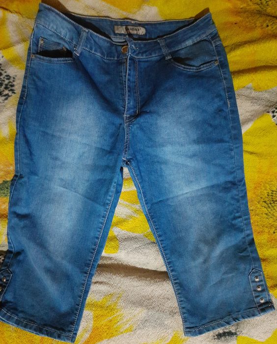 Продам жіночі бріджи та джинси