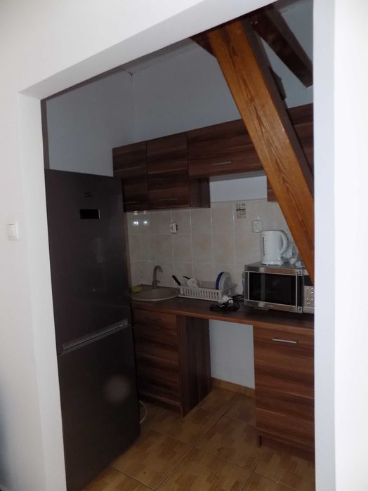 Magazyn 2000 m2  + 2 działki 2082m2 i 1856m2