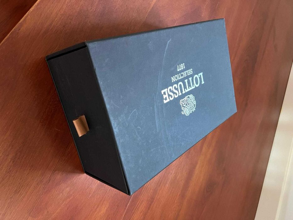 Sapatos Lotusse de camurça castanhos tamanho 39