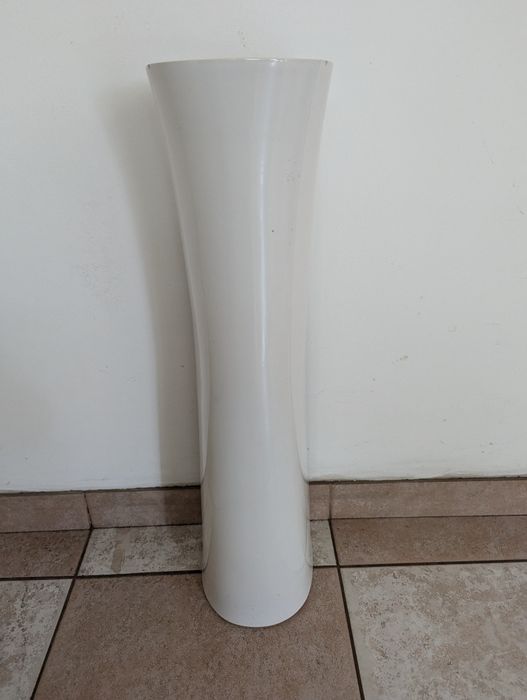 Postument - noga pod umywalkę typowa biała