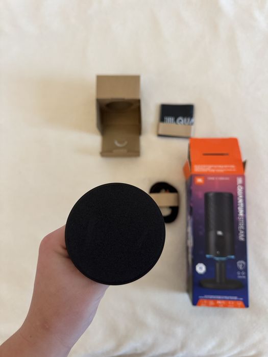Mikrofon JBL Quantum Stream – nowy