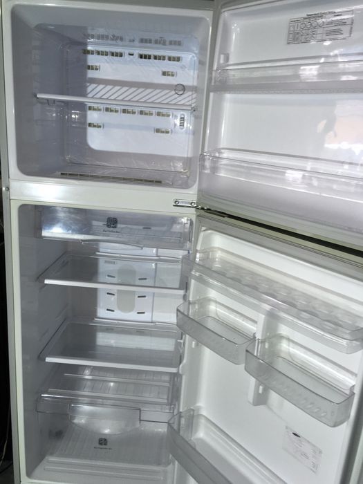 Склад на Кичкасе. Холодильник Indesit Full NoFrost