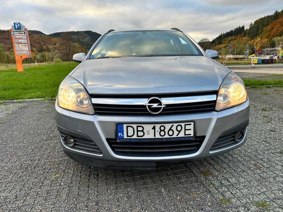 Opel Astra H  rok 2006, 1.6 Benz.+LPG