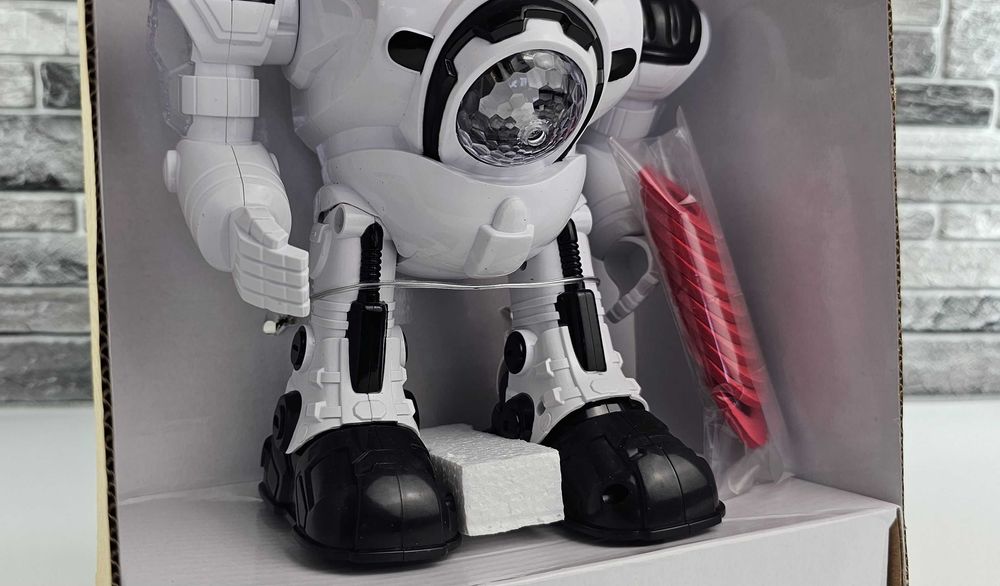 D-MAX Space Warrior – Interaktywny Robot