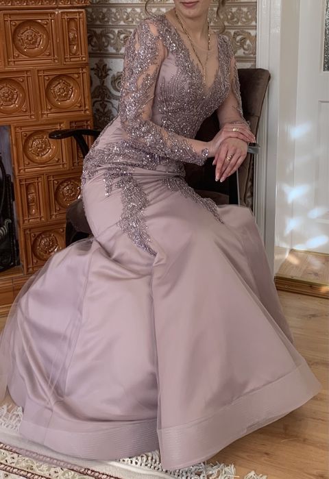 Вечірня сукня рибка