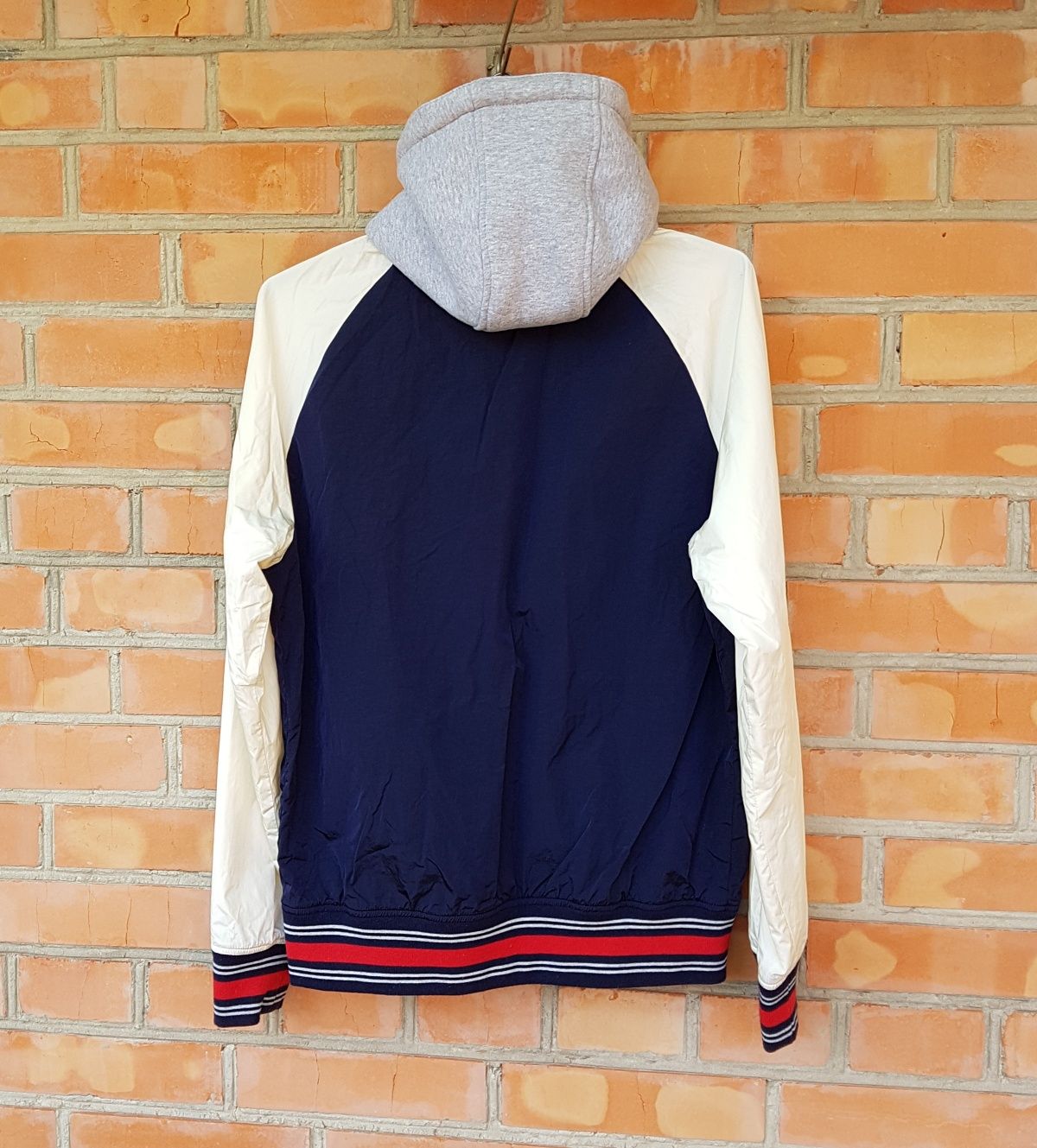 Superdry куртка ветровка зипка худи оригинал M