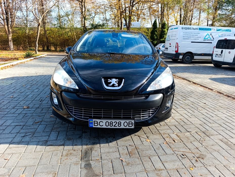 Peugeot 308 (2008) 1,6 бензин атмосфера