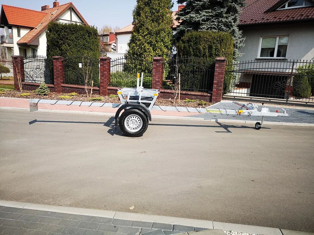 SAN-CAR Dłużyca  SAN-CAR Przewóz długich elementów Kłonica Dłużyca Stal Drut Rury